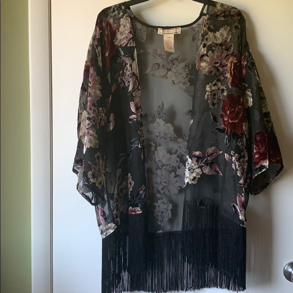 VICI DOLLS FRINGED KIMONO